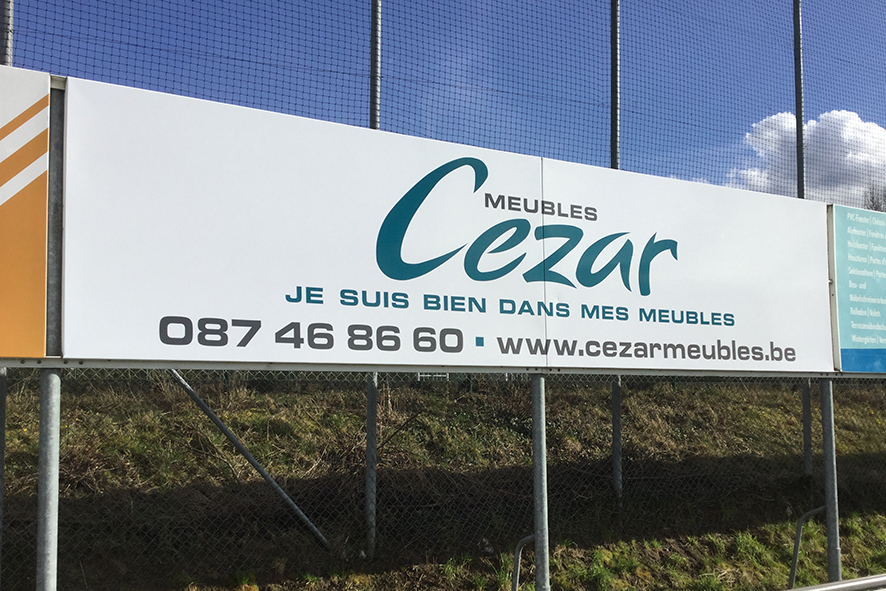 Lettrage panneau terrain de football